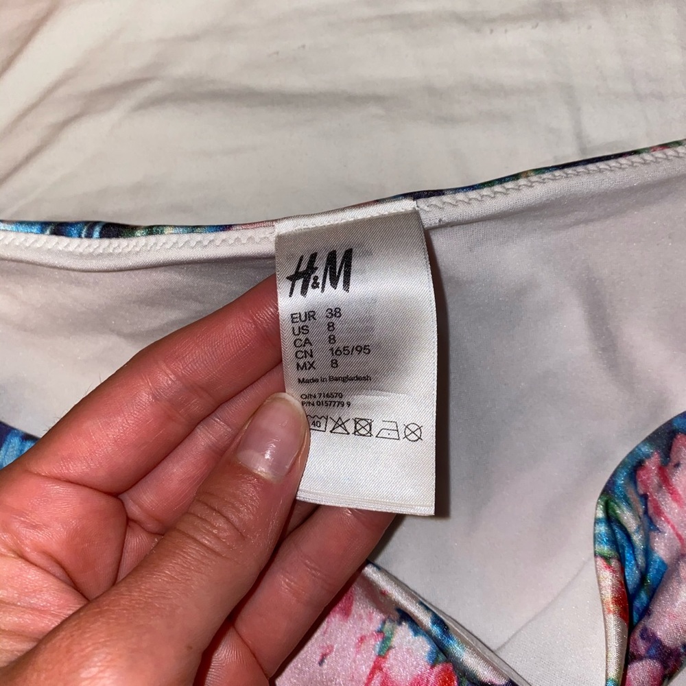 FLORAL SILK BIKINI - Picture 6 of 6